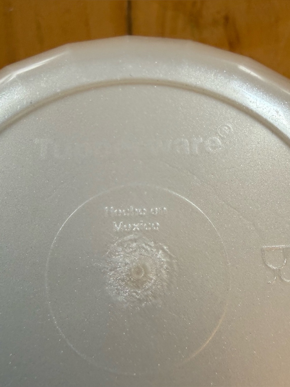 Tupperware Onion Keeper - Picture 3 of 3